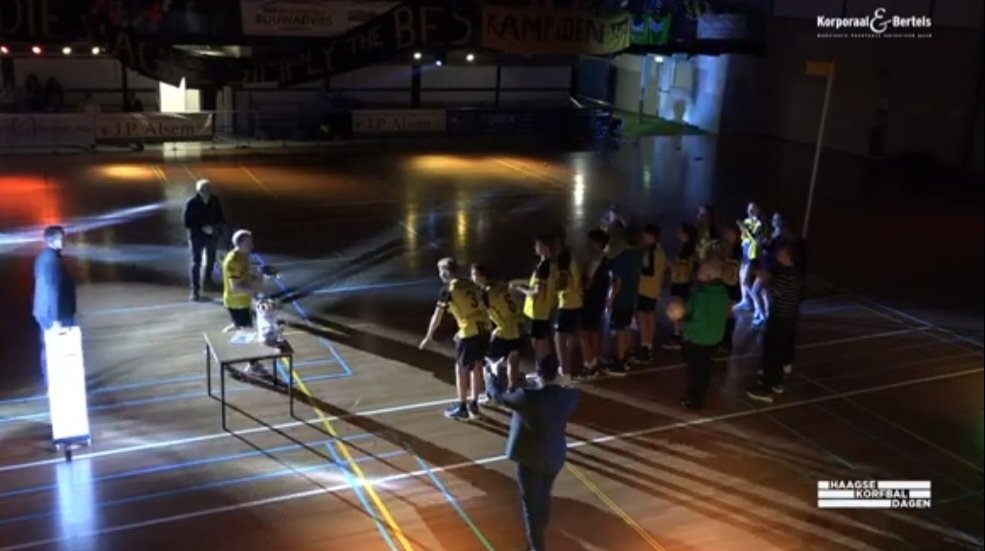 BootMaarten's tweet image. Speaker/presentatie-weekend! Gisteravond presentator bij de finales A-jeugd van de @KorfbaldagenDH Korfbaldagen. Vanavond presentator van de sponsorpresentatie bij @KVriendenschaar en later op de avond speaker bij @DeetosSnel 1 tegen TOP (A) 1 in de #Korfballeague 2.