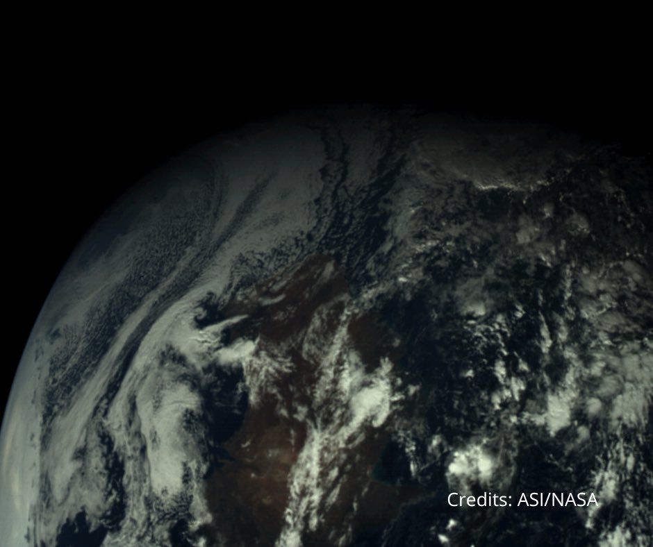 Agenzia Spaziale ITA (@asi_spazio) on Twitter photo Giorgio Saccoccia, presidente <a href="/ASI_spazio/">Agenzia Spaziale ITA</a>: Bellissime foto della Terra e della Luna, la nostra prossima casa grazie al programma #Artemis. Sono state scattate dal nostro cubesat ArgoMoon nel suo viaggio di trasferimento dopo la separazione di SLS, L’Italia c’è! Giorgio Saccoccia, presidente <a href="/ASI_spazio/">Agenzia Spaziale ITA</a>: Bellissime foto della Terra e della Luna, la nostra prossima casa grazie al programma #Artemis. Sono state scattate dal nostro cubesat ArgoMoon nel suo viaggio di trasferimento dopo la separazione di SLS, L’Italia c’è!