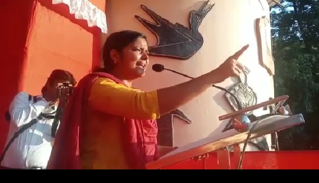 CPIM_WESTBENGAL's tweet photo. তৃণমূল কংগ্রেসের দুর্নীতি অপশাসনের বিরুদ্ধে ও বিজেপির বিভাজনের রাজনীতির বিরুদ্ধে CPI(M) দার্জিলিং জেলার সমাবেশ। 
@salimdotcomrade https://t.co/LHiVBTHdD4