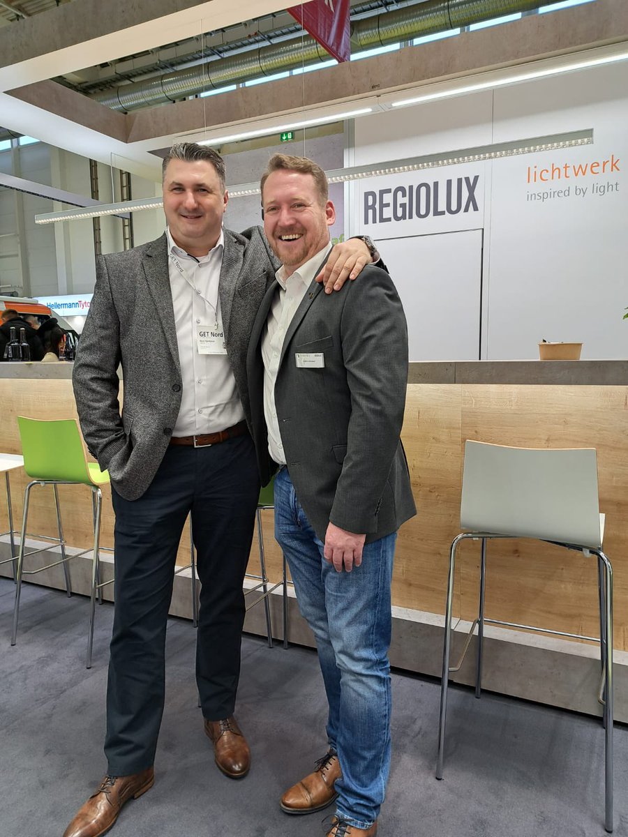 DDjordjeski's tweet photo. #messe #getnord #getnord2022 #hanselite #regiolux #ridi #mlight #sylvania #lichttechnik #hager #ventilation #rosenberg #solerpalau #augustbrötje #pluggit #vialicht #theben #tem #strelektronik #svrlichttechnik #schmitzwila #blite #striebelundjohn #lunos #maico #helios #hamburg https://t.co/Kl0xD2Ej1c