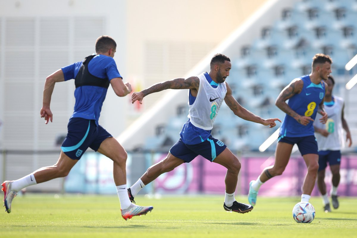 Getting set for Monday. 🏴󠁧󠁢󠁥󠁮󠁧󠁿🦁