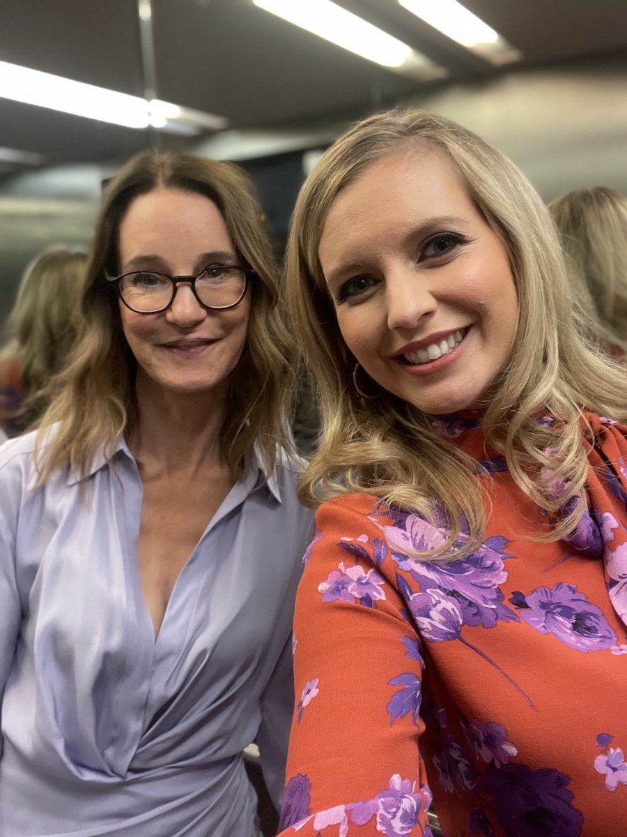 RachelRileyRR's tweet photo. Word of the Day: Coincidence 🤔

When International Men’s Day just happens to be the same day as ⁦@susie_dent⁩’s birthday

Love you Denticles, you’re the best! 😘🥳🎂 https://t.co/wQOgK2v8Q7