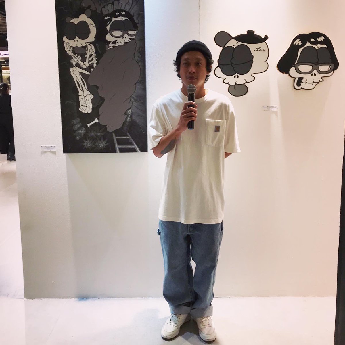 haihaitoon's tweet photo. Welcome to the exhibition with many styles of art, such as Graffiti Art / Painting / Tattoo Art / Illustration / Custom-Made Art, and Toy Art by 13 Artists (1-30Nov’22) #artexhibition #artmarket #artwork #toyart #ArtExhiMaketto #painting #tattooart #sculpture #customart #graffiti https://t.co/mbjjKHGlDO