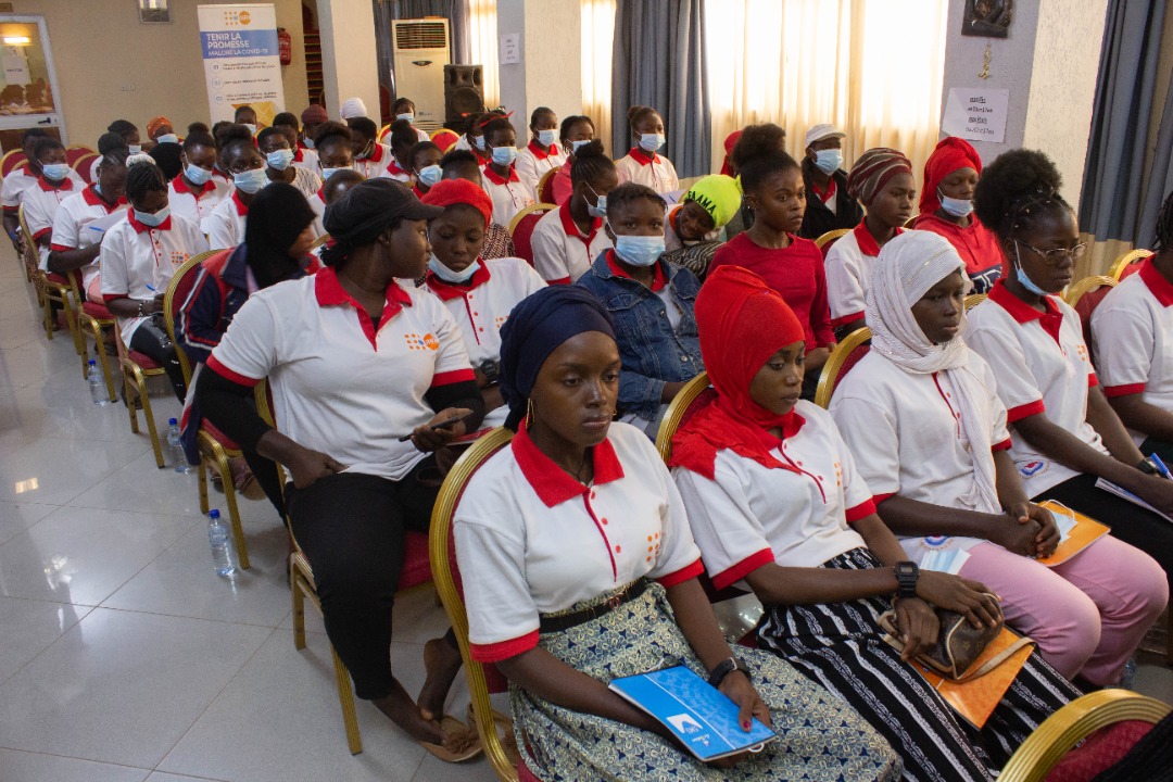 UNFPABF's tweet photo. #HappeningNow début de l’atelier bilan à mi-parcours de l’initiative #IMMIWatch au #BurkinaFaso. 140 filles et adolescentes ont bénéficié des montres pour une meilleure gestion de leur cycle menstruel. Cette rencontre fait le point de ce projet pilote.
#HygieneMenstruelle https://t.co/1HeKoN28HM