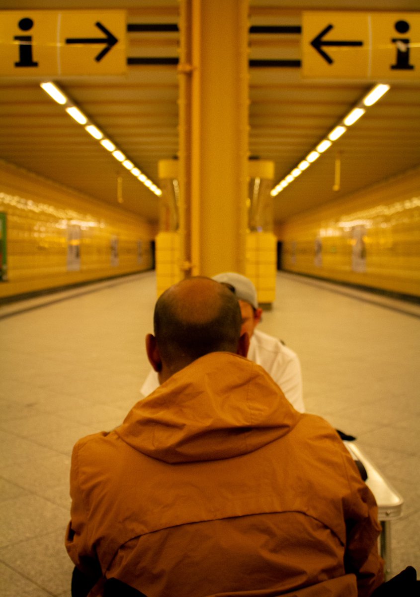 🖼️Token #2 - Weberwiese - Berlin, Germany (Session #2)

🥰If you want to collaborate with the project you can see our NFTs for sale here opensea.io/ChesstationNFT

#nft #NFTs #NFTGiveaways #Chess #Ajedrez #schach #photographer #photooftheday #PhotographyIsArt #TRAIN