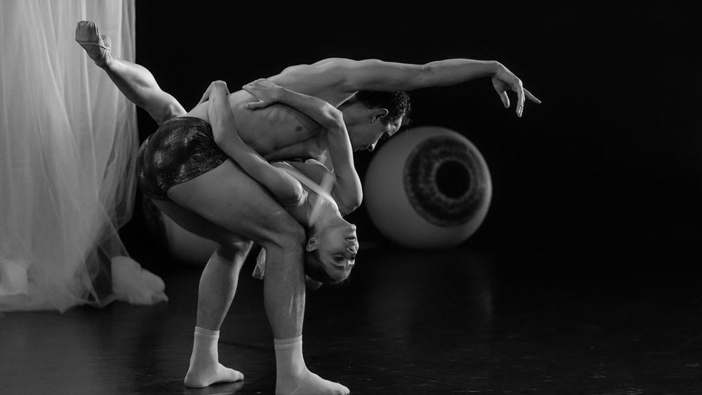 The_Lux_Ballet's tweet photo. Some beautiful moments of a unique interpretation of Don Juan created and performed in Luxembourg by Luxembourg Ballet #Luxembourg https://t.co/qdcGQ4atsq
