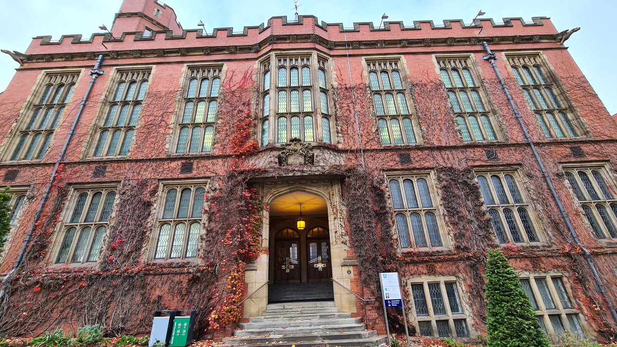 Huge privilege for me to visit Sheffield's Clinical Academic community - inspiting healthcare professionals from all backgrounds showcasing EDI in their research followed by a gala dinner
<a href="/sheffielduni/">The University of Sheffield</a>  <a href="/dillyanumba/">Dilly Anumba</a> <a href="/WaljitD/">Waljit Dhillo</a> <a href="/ACOffiah/">Prof Amaka C Offiah</a> <a href="/Dera_YH/">DERA_YH@TUoS</a> <a href="/NIHRresearch/">National Institute for Health and Care Research</a> <a href="/NIHRinvolvement/">NIHR Involvement</a>