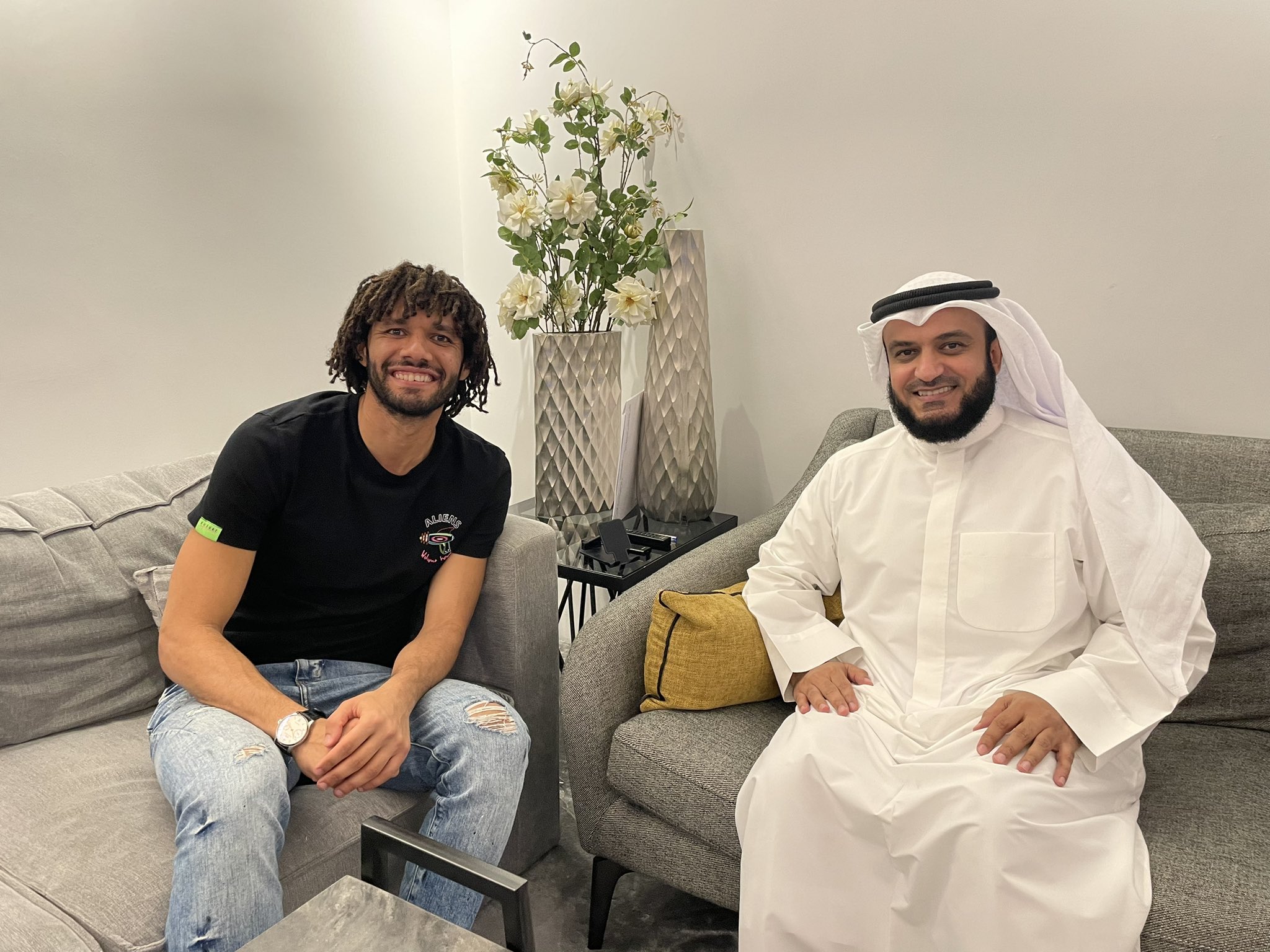 Mohamed ELNeny on Twitter "مفيش كلام يوفي صديقي الغالي الشيخ مشاري حقه
