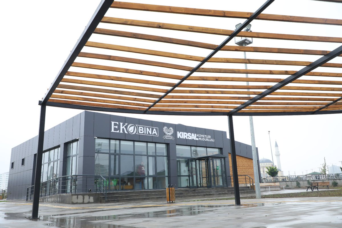 📍Nev Bahçe

3️⃣0️⃣.0️⃣0️⃣0️⃣ Metrekare alana sahip  parkımızda;

🍏 Meyve ve Sebze Bahçeleri
🍽 Yöresel Yemek Mutfağı
👩🏻‍🌾Üretim Serası ve Tesisi
👩🏻‍💼Satış Büfelerinin Yer Alacağı Parkı'mızın Yapımı Tamamlandı.

📍Üçkuyu Mahallesi