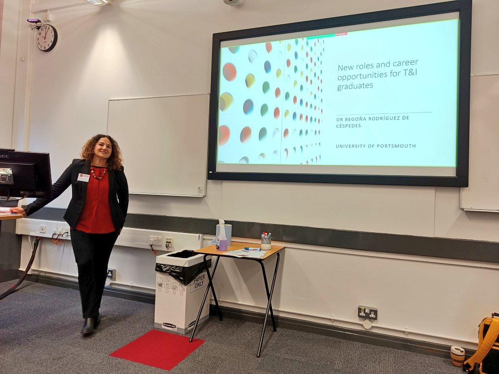 Time to actually talk about those new roles and career opportunities for #translation and #interpreting graduates with Begoña Rodríguez de Céspedes.

Timely research conducted in cooperation with @atc_translation.

#APTIS2022