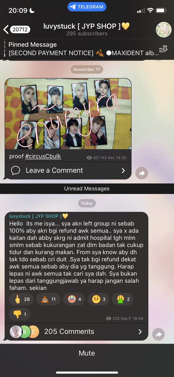 ysj6lyb's tweet photo. After being exposed and becoming a topic among many students in her university, she went missing. And Sya suddenly came, apologised and withdraw herself from the channel. By the time Sya was online, Aby can't be reached, one tick on WhatsApp. Photo attached below for proofs https://t.co/W9PPjKspEg