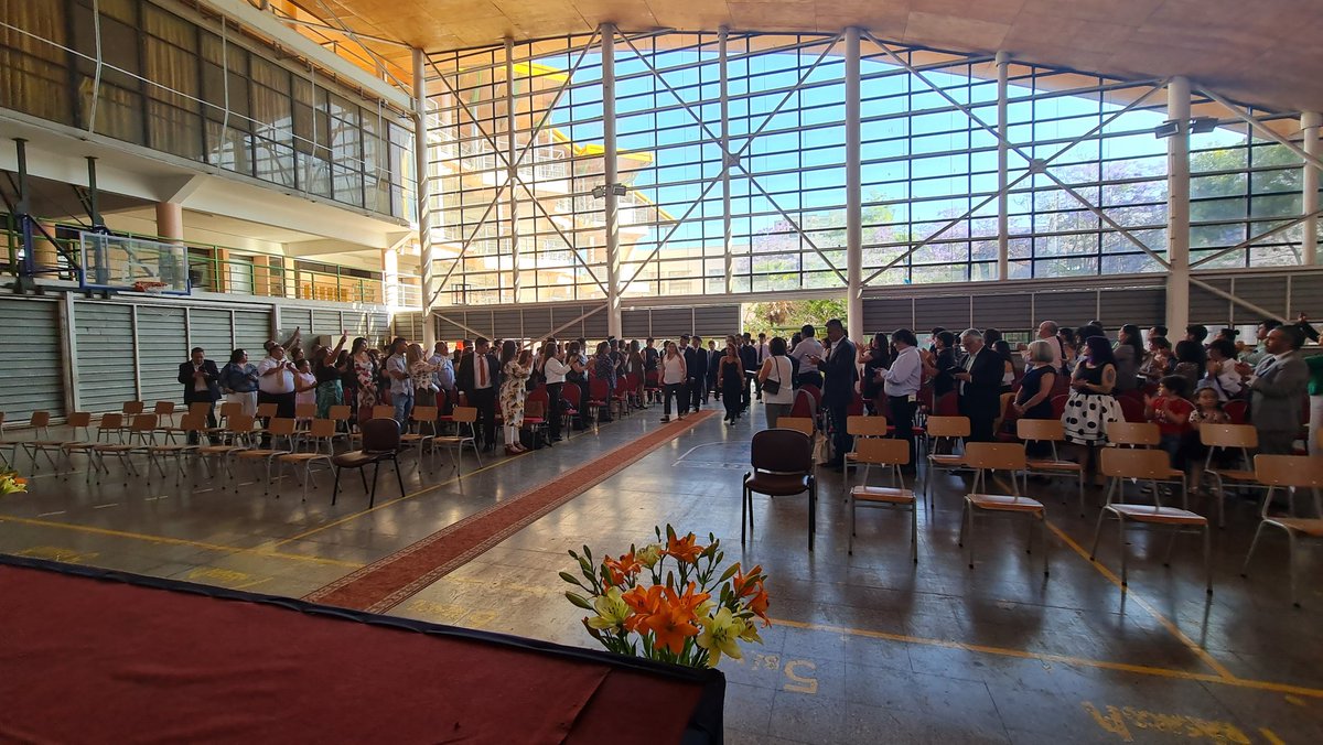 Liceo San Francisco de Quito (Ex Escuela N°18) tweet media