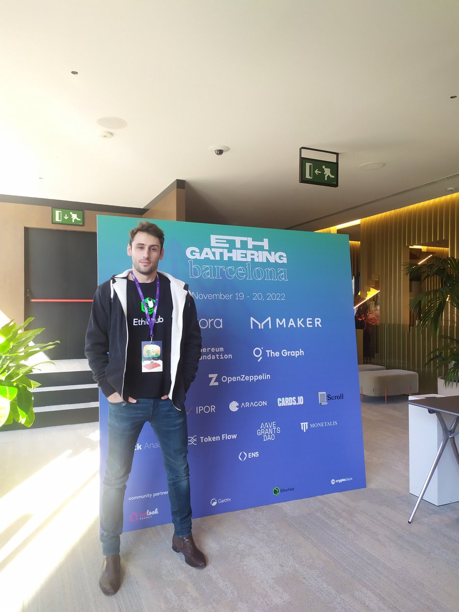 joan_drb's tweet photo. Hoy, en EthicHubbers (@EthicHub) por el mundo, @ethgathering #barcelona 

#crypto #blockchain #ethichub #socialimpact #ReFi https://t.co/c9AlEChPMR