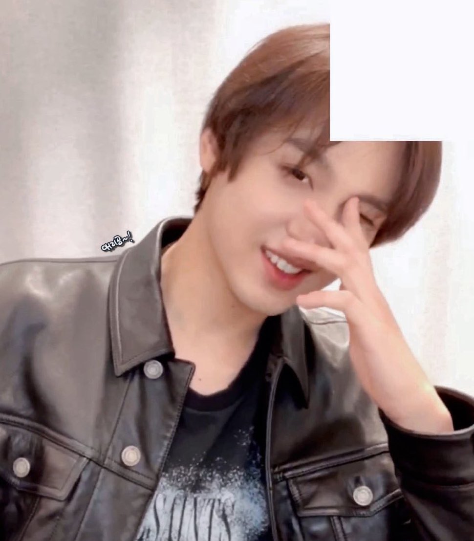 AM; 𝘰𝘯 𝘩𝘪𝘢𝘵𝘶𝘴 tweet media