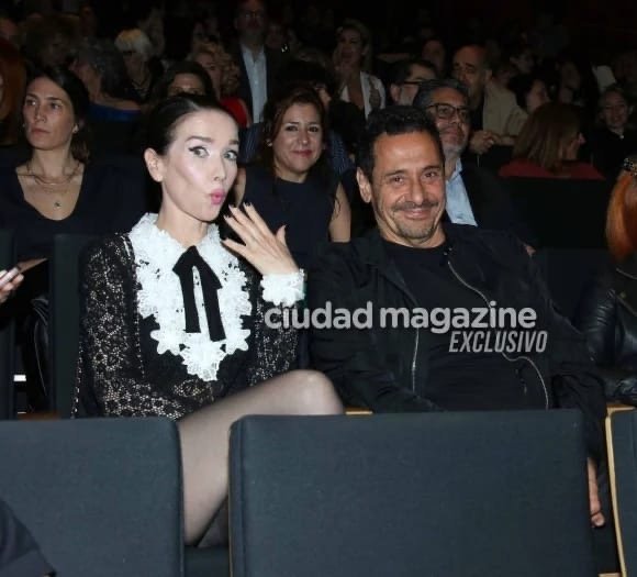 #NataliaOreiro #RicardoMollo

Наталия и Рикардо на церемонии вручения премии Cóndor de Plata. 🎉🎉🎉
#москва  #втоп #втренде #хочуврекомендации #хочувпопулярное #номеродинвтрендах #втрендах #врек #топ #рекомендации #рек #популярное #video #tiktok #instagram #instalike