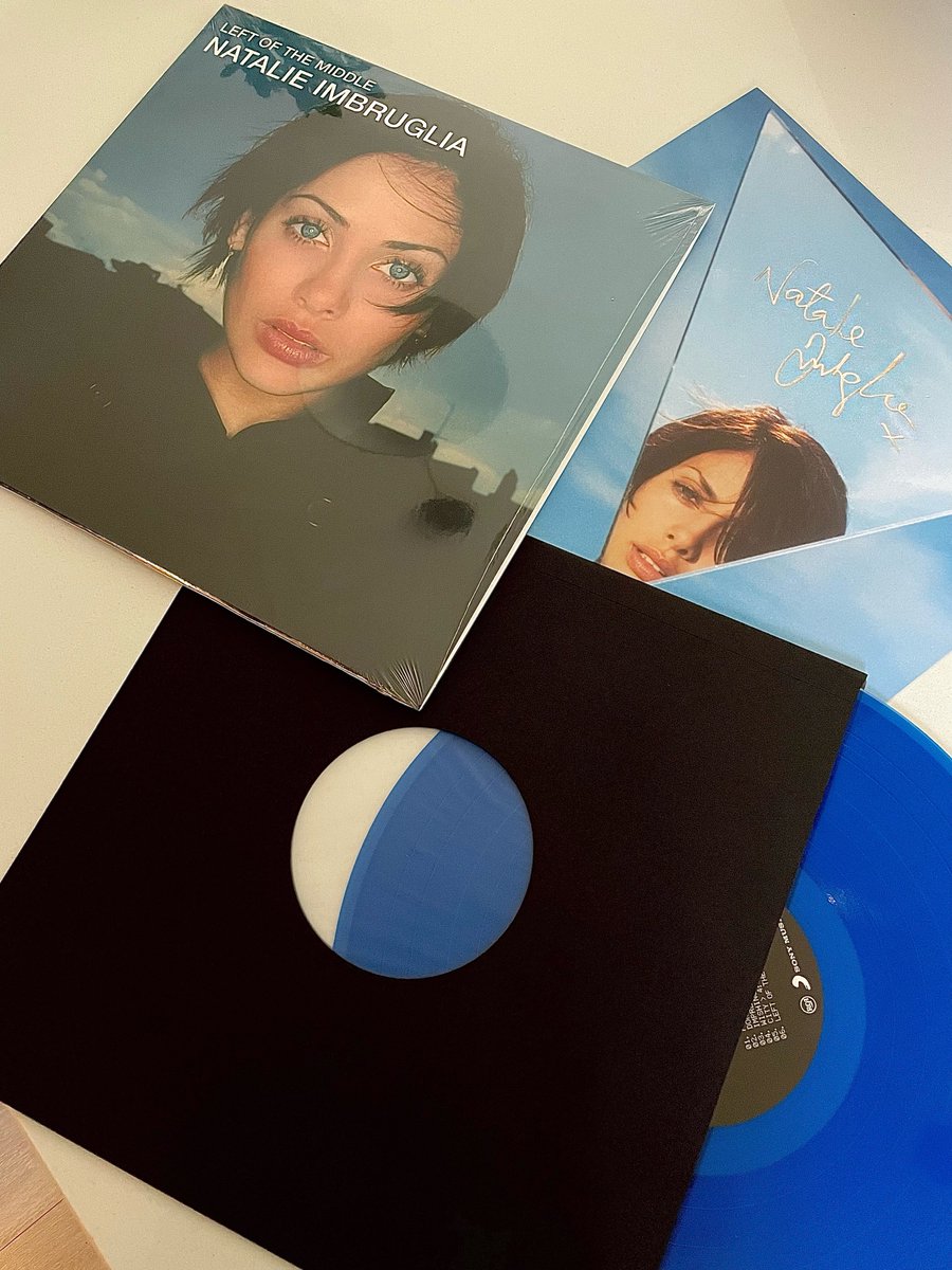 Thanks @natimbruglia for this beautiful record. 🔵 Early Christmas present for me!!! #leftofthemiddle #natalieimbruglia #torn