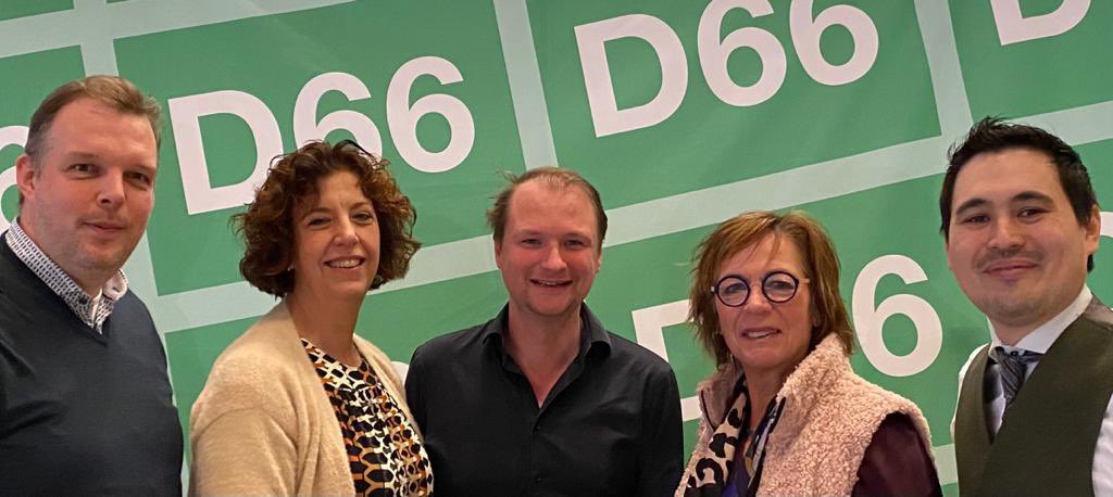 Met een deel van <a href="/D66Zutphen/">D66 Zutphen</a> op het #D66Congres aanwezig. 

Altijd een feestje van de partijdemocratie ✨