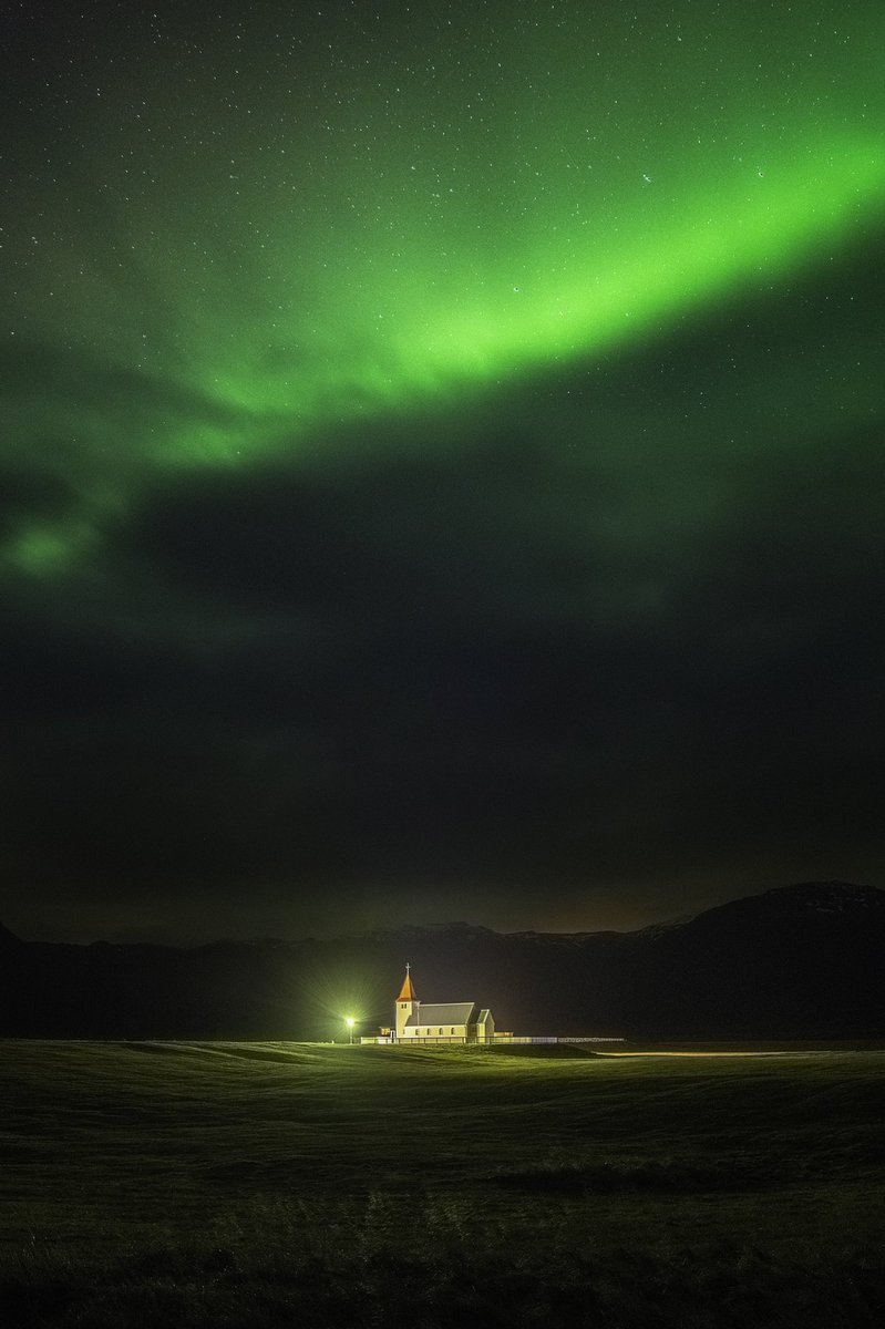 seanparkerphoto's tweet photo. Another northern lights pic over a little church in the middle of nowhere in #iceland #mystopover @Icelandair @iceland https://t.co/ibwdJtXday