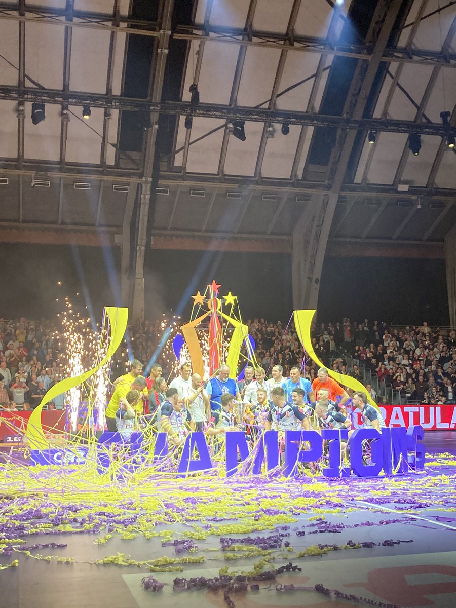 Beth Crumpton tweet media