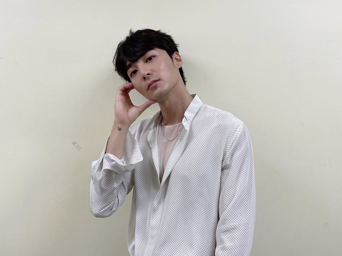 로이킴 (Roy Kim_Official) tweet media