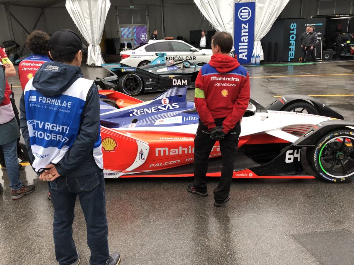 今週末開催の #JAF #モータースポーツジャパン 2022
20日㈰には、由良が「 #フォーミュラE スペシャルトークショー」に出演します。
→mooncraft.jp/blogstaff/even…

是非お越しください。

#由良拓也 #MSJ2022 #電気自動車 #世界選手権 #FEjp #jspoms