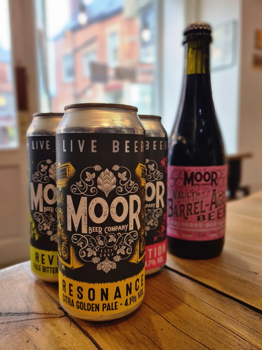 beertrapbelper's tweet image. Few drops in from @drinkmoorbeer, could this also be a sneaky hint for our taster evening? 👀

Resonance Citra Pale
Revival Bitter
Distortion Session IPA
And the ridiculously delicious Calvados BA Old Ale!

#drinkbritish #drinkmoorbeer #craftdraft #belper #derbyshire