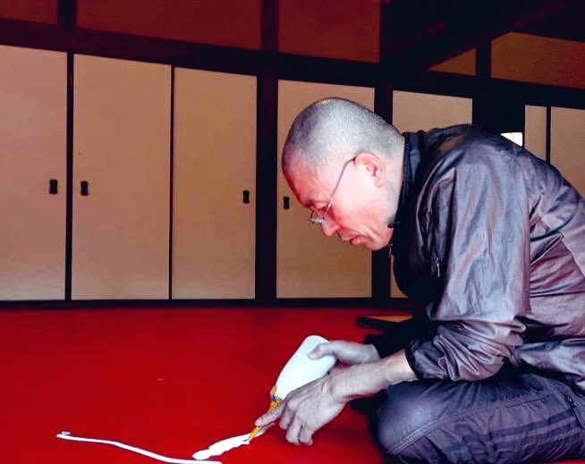 motoi_art's tweet photo. 竹原初日。重要文化財、旧森川邸での制作が始まりました。

山本基 個展 「時を纏う」
会期： 11月28日（月） ～
公開制作：23、24、25日
https://t.co/59FuS64Gcn

#山本基
#インスタレーション
#塩
#motoiyamamoto
#installationwork
#salt https://t.co/Cl8ylFi6b6