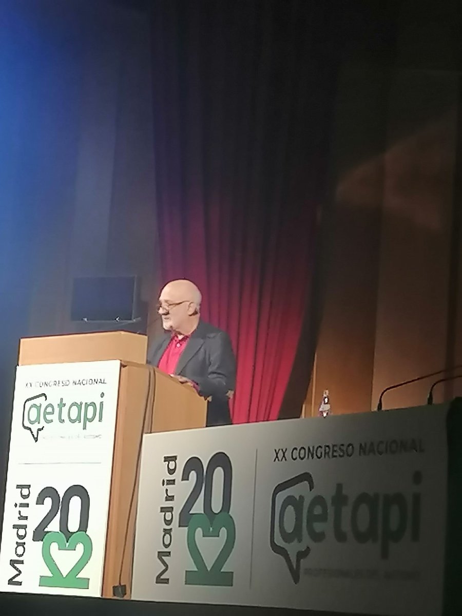 AETAPI's tweet photo. Disfrutando en el #CongresoAetapi2022 de la participación de Agustín Illera reflexionando sobre profesionales y #autismo.
#YoSoyAETAPI #TEA #CongresoAetapi https://t.co/AFwc8tFfYH
