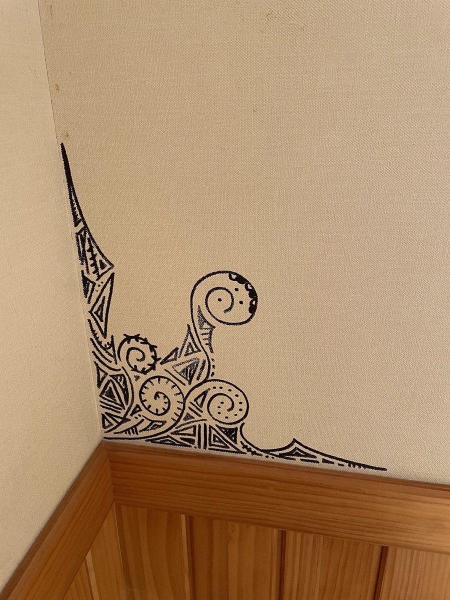 もっと早く描いたらよかった！解体するお家に描かれた素敵な落書き！