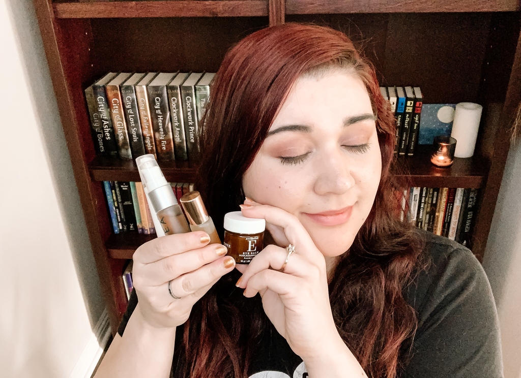 Eye Treatments that REALLY Work --> youtu.be/tAFR7lWFLJs

#antiaging #organicskincare