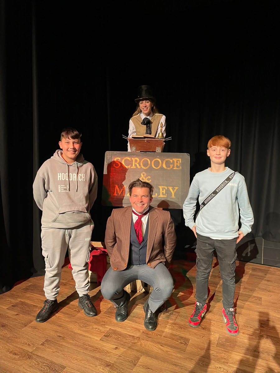PRS_English's tweet image. Last night we took some Y8s to watch 'A Christmas Carol' at the Waterside Theatre in Aylesbury! @ATGTICKETS @PrincesRisbSch