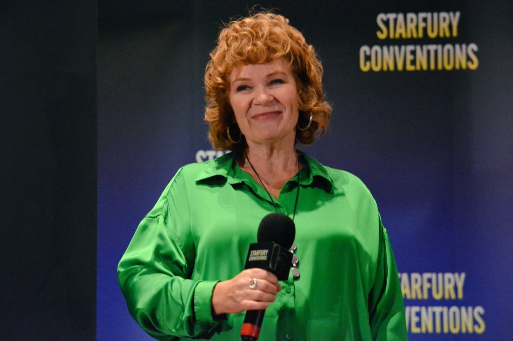 Q&A with @thereelbeverley  #OnceUponATime #Ouat #granny @starfuryevents