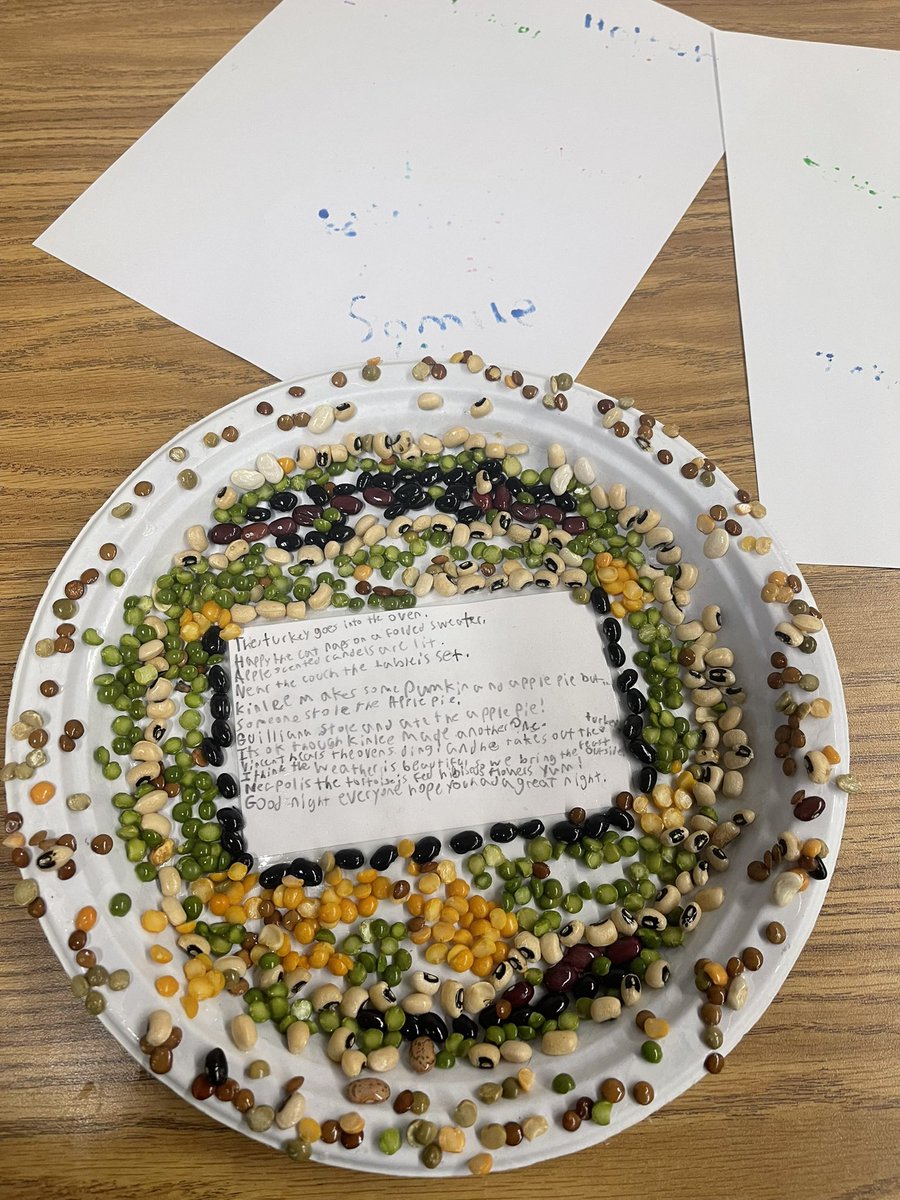 cironek1219's tweet photo. Poetry at its finest in fourth grade!! #celebratelps @CitrusSchools https://t.co/Nn79VX6Qkl