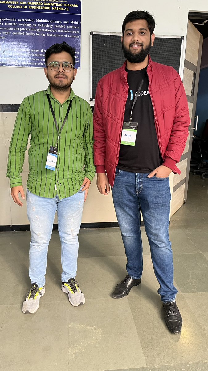 vishalkajales's tweet photo. At Devfest GDG NASHIK contribute to whiteboard with
@shreebhagwat94
#devfest2022 #gdg #googledevelopers #gdgnashik #google #devfest #devfest #devfest2022 #googledevelopergroups #googledevelopers #googledeveloper #googledevgroups #developers #developer #coding #google https://t.co/hlavuxUibl