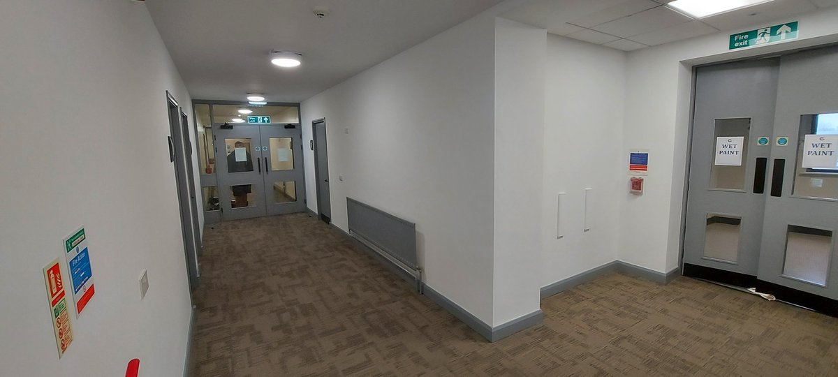 NTorranoHarling's tweet photo. Glad to have this corridor finished. Spent 3 Saturdays on it with @BEEP_Lead ceiling &amp; walls done in @ValsparPaintUK Tough Matt white Woodwork in @DTPaintExpert oil satin. Big transformation from the browns and beige https://t.co/kIqzMmhBzM