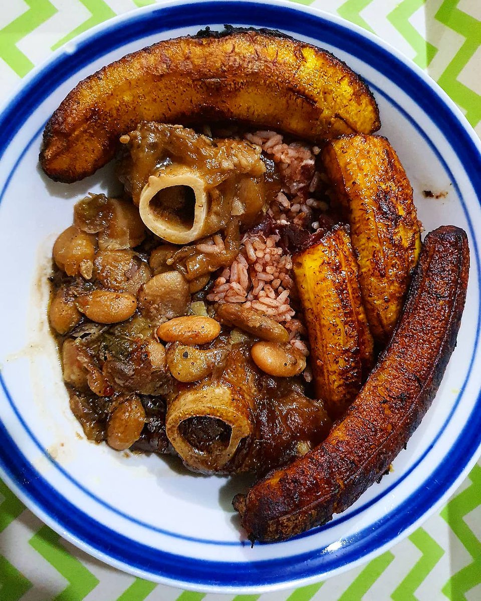 jamaicansdotcom's tweet photo. Do you love Cowfoot? π½π©πΎβπ³π―π² Check out our Cowfoot recipe here - https://t.co/lv8OEv9gMl| π·IG: garfield_bucka_taylor #Cowfoot #JamaicanCowFoot #WeJaminate https://t.co/s8noHMMFoi