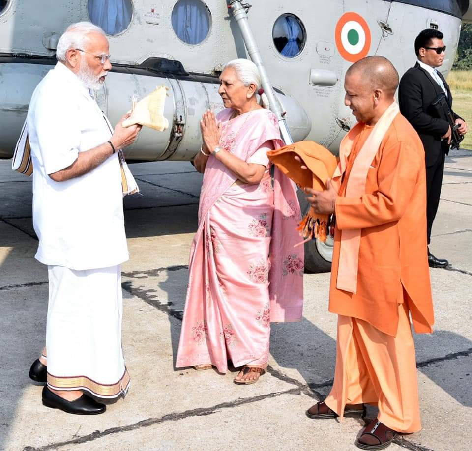 ashokpanday_AIR's tweet photo. #Vanakkam_Modi #Vanakkam_Kasi
#Kashi_Tamil_Sangamam 2022 at Amphitheater BHU #Varanasi.
PM @narendramodi ji in kashi.
Coverage 4 #Radioreport.
Team @AirVaranasi #Outdoorbroadcasting  
@RadioLucknow
@AIRNewsHindi
@bhupro
@Bhadaini_Mirror
@livevns
@DDNewslive
@blwvaranasi https://t.co/F8Hc01PmXb