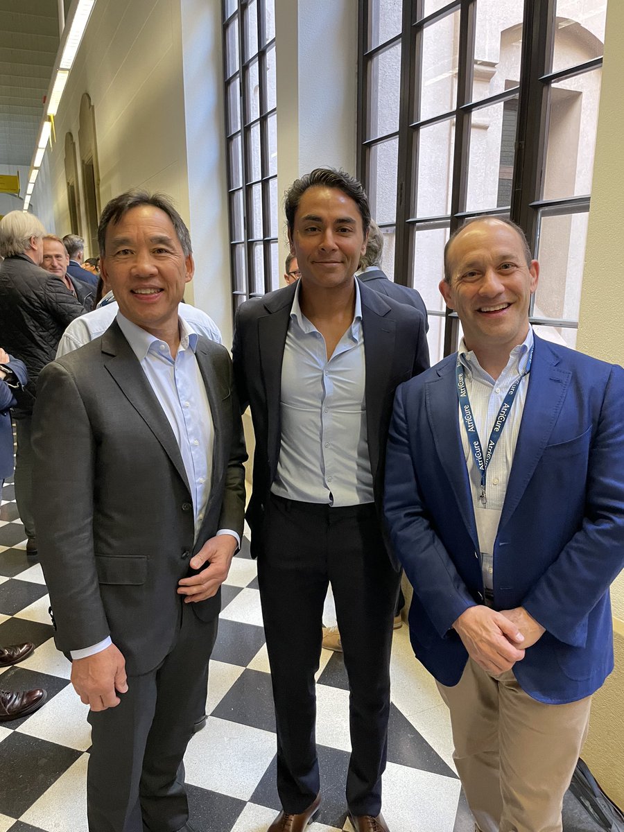 AtriCureCEO's tweet photo. The tremendous talks by @DrStroke, @kevinjmakati, @RichardWhitloc2 and others at #NavigatingtheMaze in #Barcelona really inspire us to do well, invest in science, and help 100s of 1000s of #Afib patients! #cardiotwitter https://t.co/fFXYiCAbLF