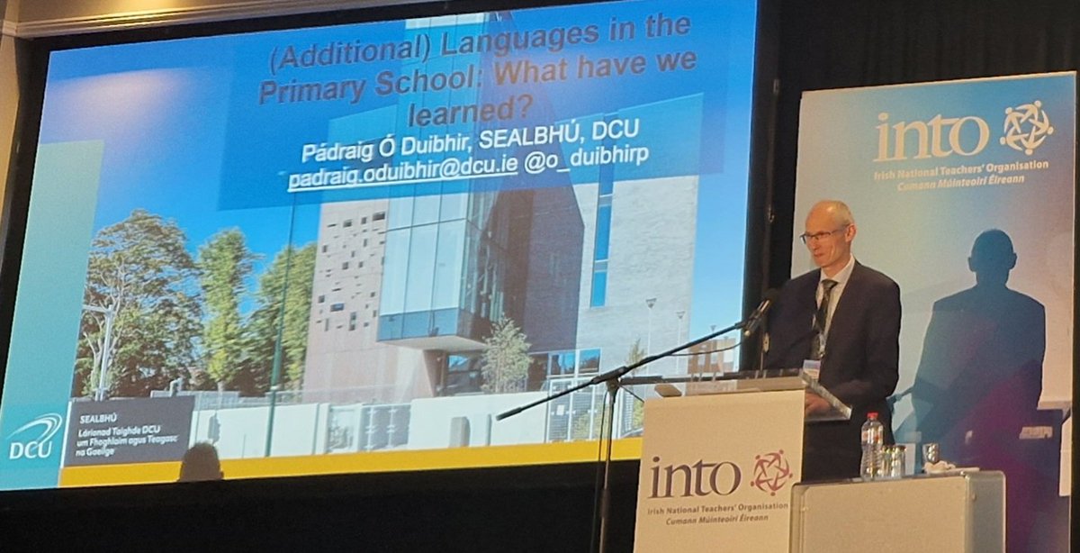 CoggOid's tweet photo. Ag súil leis na tuairimí a bheidh á nochtadh ag an Ollamh Pádraig Ó Duibhir @o_duibhirp @sealbhu @DCU agus é ag tabhairt spreagchaint dheireanach na comhdhála oideachais @INTOnews 'Beatha Teanga í a Labhairt'. Béim ar leasanna cultúrtha, sóisialta agus eacnamaíocha. #Edconf22 https://t.co/ITIJVklnF2