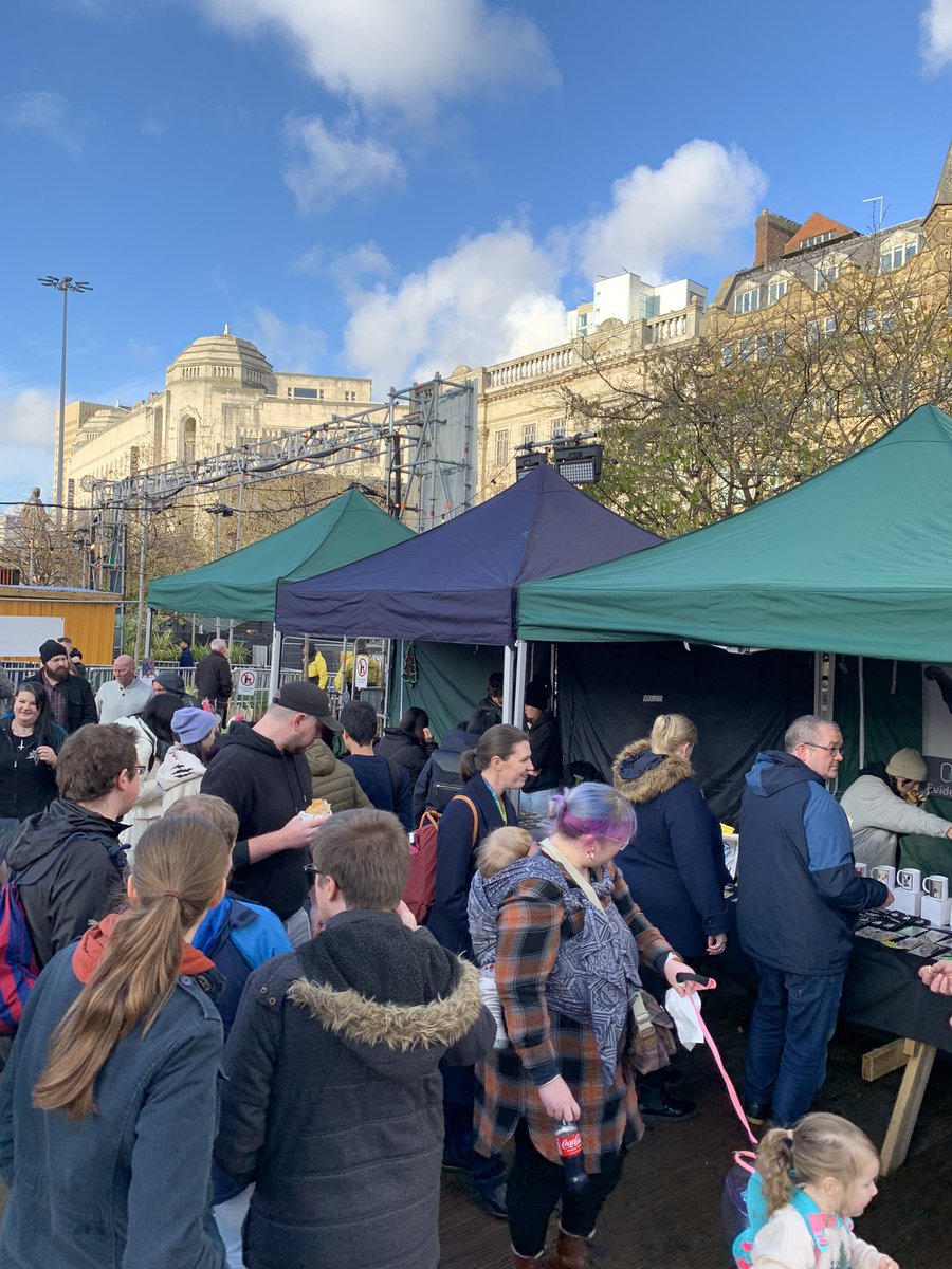 More of our talented North MCR @teenage_market young traders at the Manchester Christmas Markets! 🎄☃️ Head down to Piccadilly Gardens to check out their amazing stalls 🤩🤩 Here today and all day tomorrow!