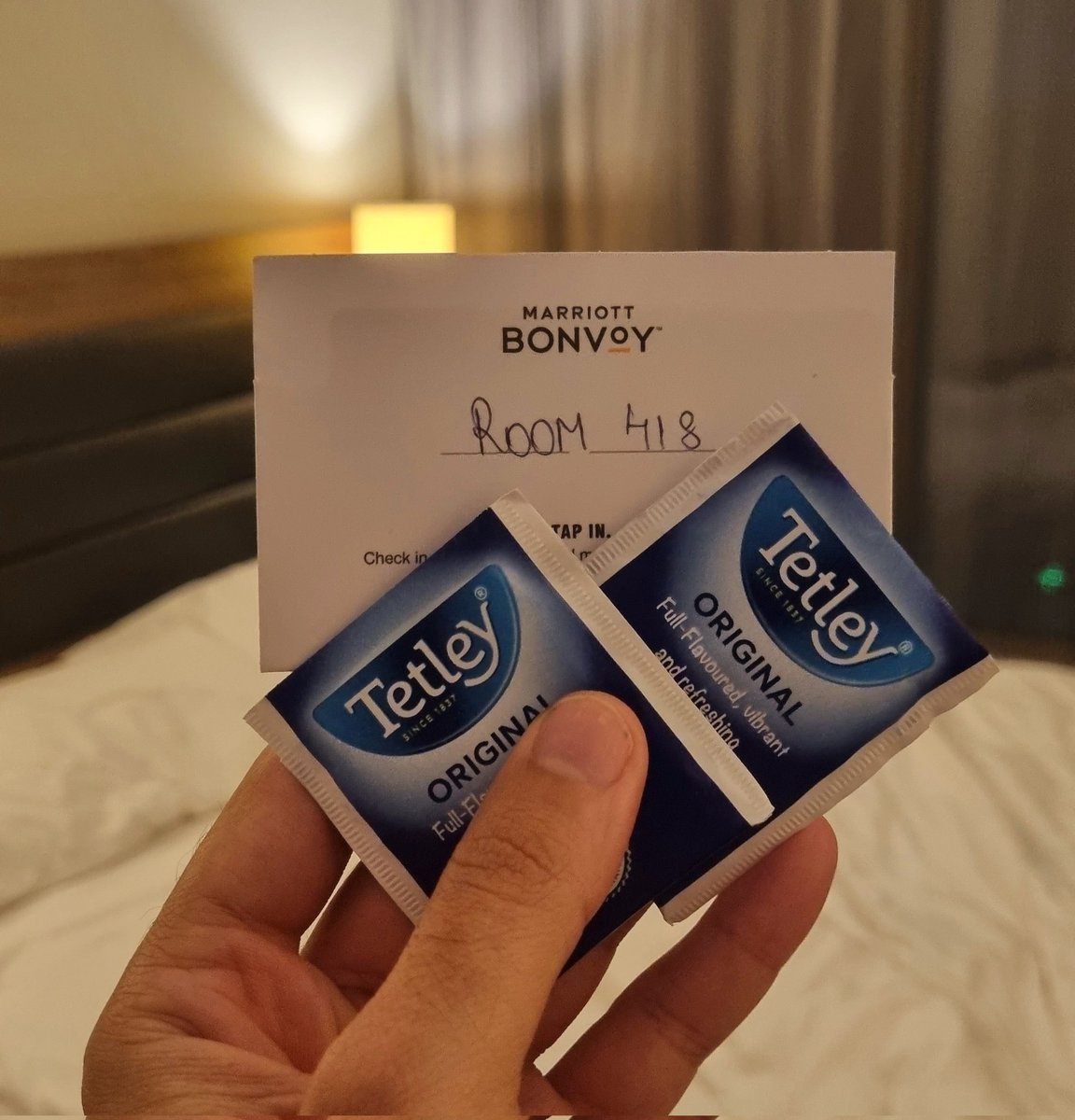 FrancescoCiull4's tweet photo. During my trip in London I had room 418.

Only Developers will understand this HTTP joke. https://t.co/tWDorZWR4c