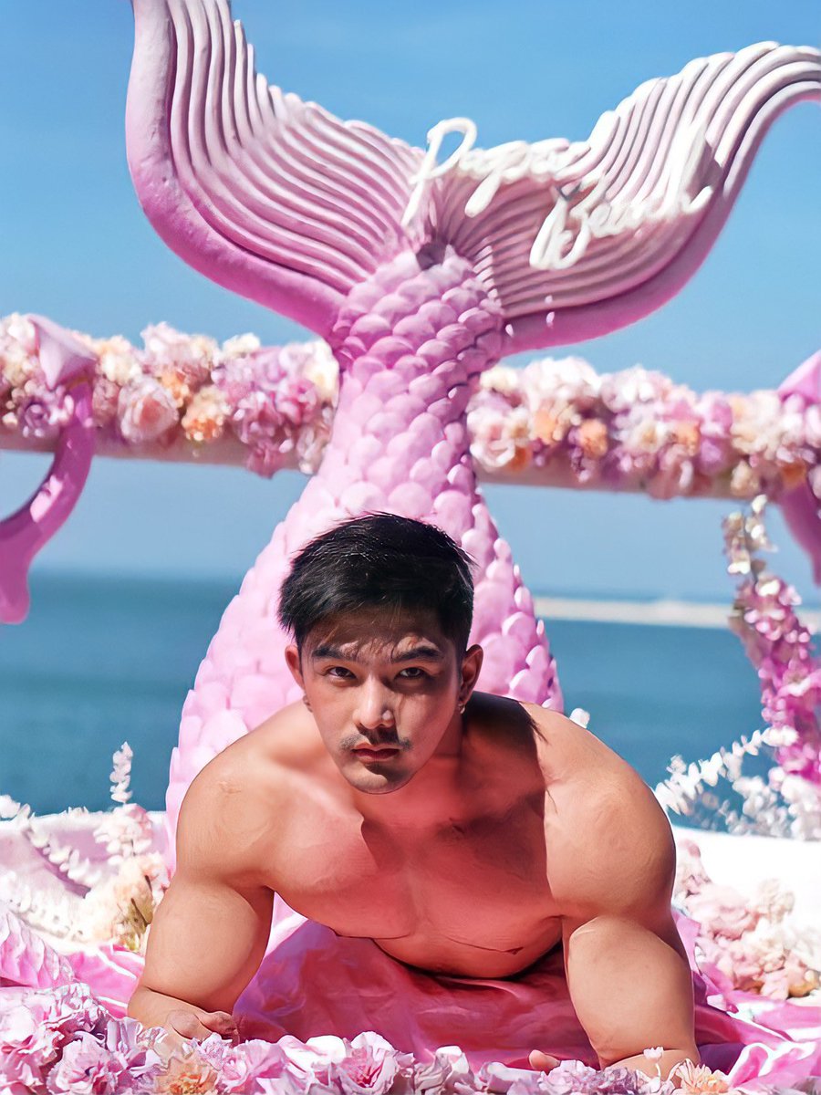 Bravyboom's tweet photo. Sorry, merman only 💦💦 https://t.co/mdNYfvjmO1