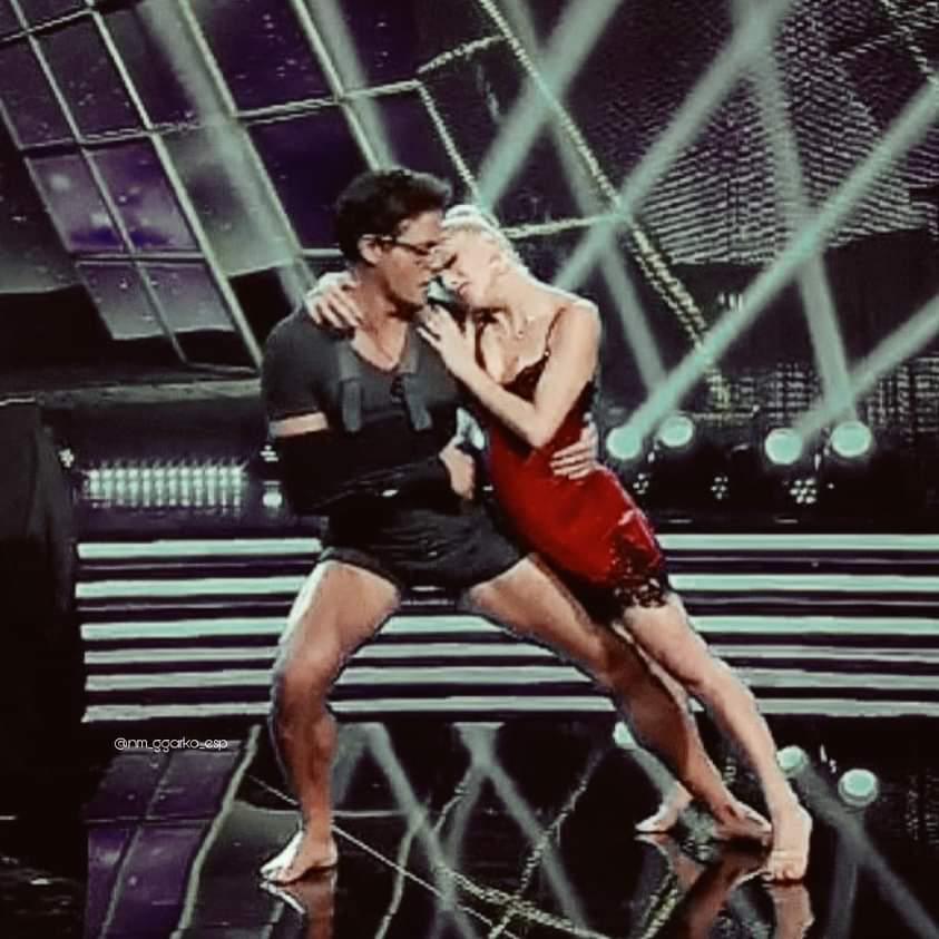 BimbaDeGarko's tweet photo. Hoy se vota !!!! ๐๐ช
#BallandoConLeStelle
#GabrielGarko #GiadaLini
#GarkAda #Dance
#Italia #Trending #likeme
#photo #NEW @Ballando_Rai
@milly_carlucci ๐๐ถ๐บ๐บ https://t.co/m5G0NARggf
