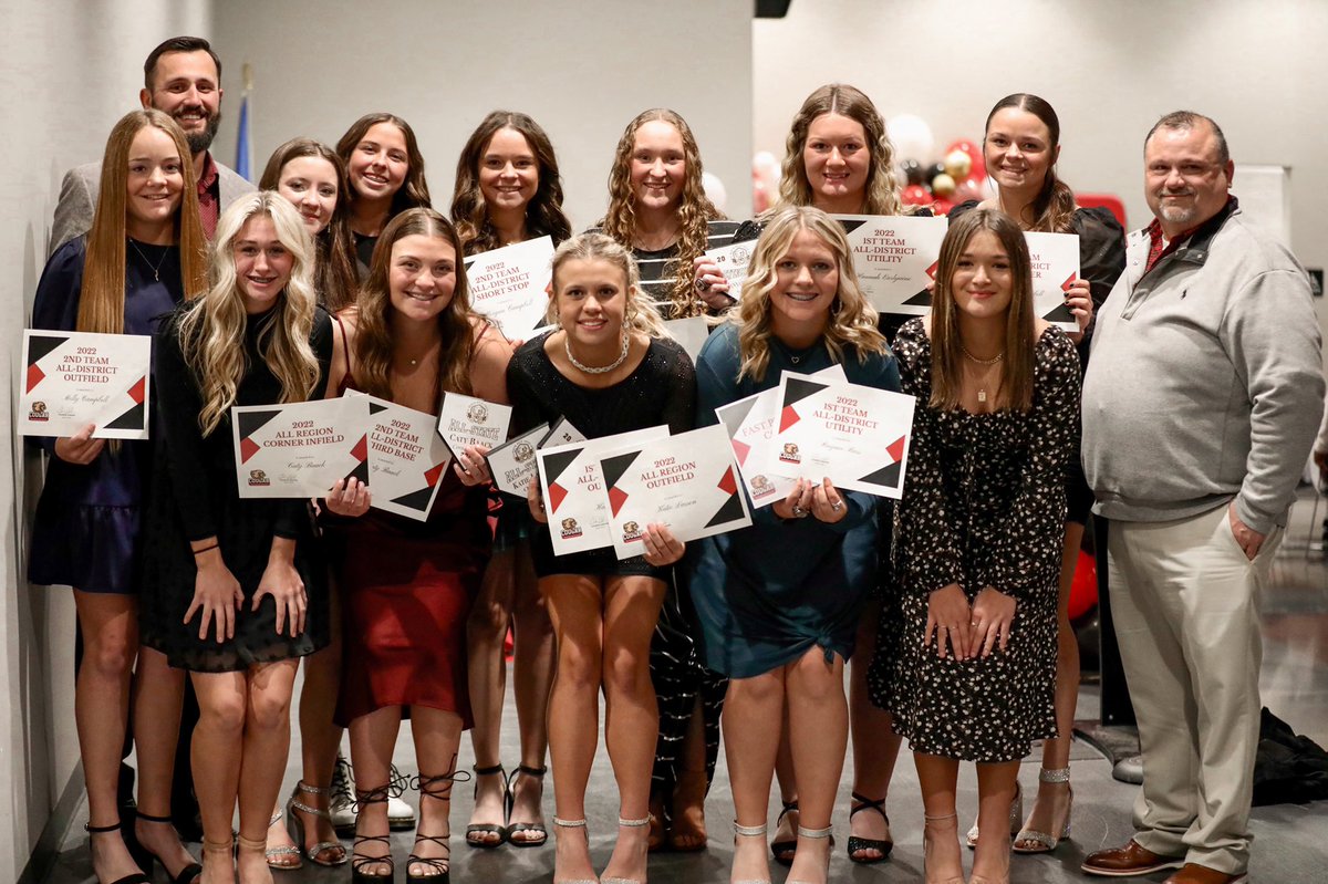 2022 Fall Sports Banquet✅ 
Gave out so many well deserved awards last night for this past Fast-Pitch szn!
-All 9 starters were selected for an All-District Team
-Caty Baack &amp; Katie Larson:All-State 
-Hannah Earlywine:Defensive POY
-Katie Larson:Offensive POY 
-Haley Hacker: MVP