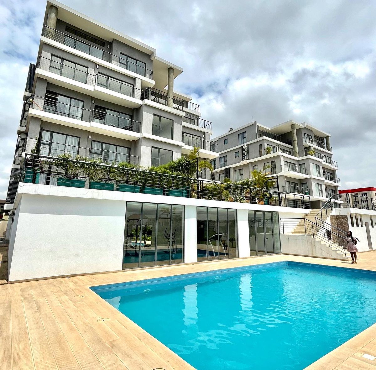 JudyQuartey's tweet photo. This beautiful gem is located in East Legon, Accra - Ghana 🇬🇭 

Call me to book your spot | +233200018385

December bookings are still opened, few spots available!
#Trending #GhanaToTheWorld #Accra #dettydecember #traveling #realestate https://t.co/BJb5oZAUEr