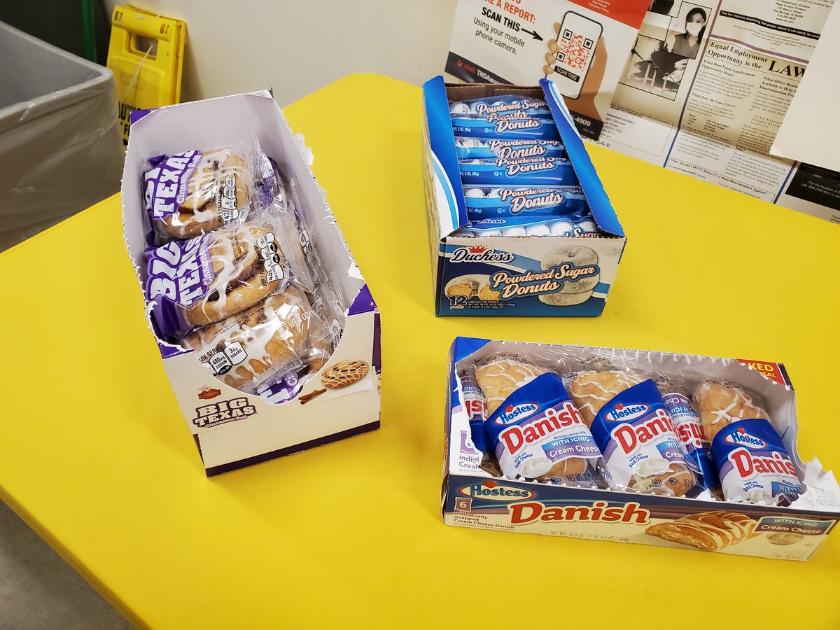 Sugar and coffee to kick off a cold Waterloo morning!  We love our MET Associates including our Weekenders! <a href="/jordanolsen0288/">Jordan Olsen</a> <a href="/JRandels/">Jasen Randels</a> <a href="/brittsavageTHD/">Brittany Savage</a> <a href="/k_dines/">Keta Dines</a> <a href="/KarlPoulsenTHD/">KarlPoulsenTHD</a> @leahanne