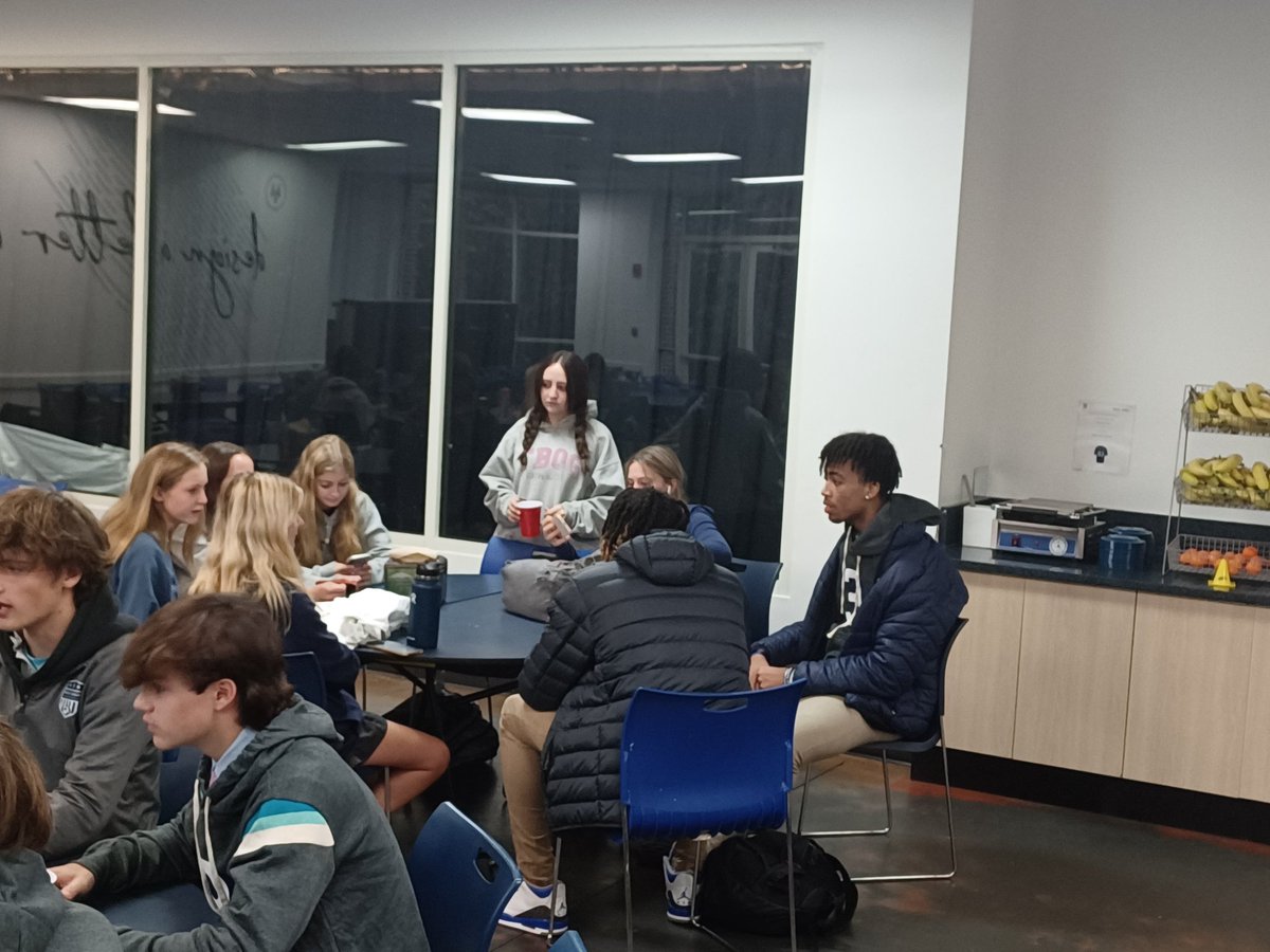 coachT_fearless's tweet photo. What have I been most proud of this school year? The consistency in our MS and US Bible Study clubs!  These young men and ladies have been so dedicated to the development of their faith! I'm inspired every week! #OurFuture https://t.co/RY2lwlrqMZ