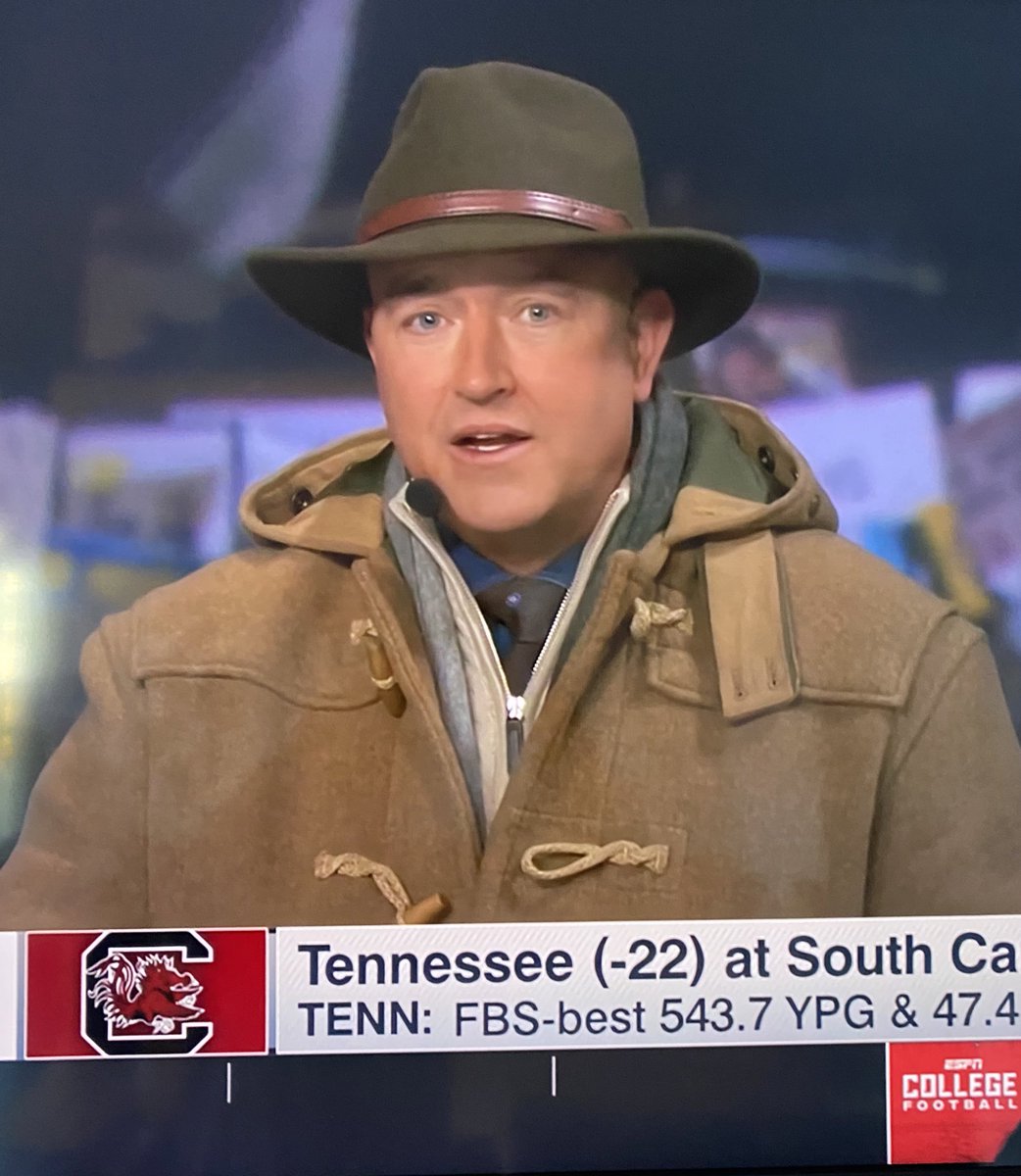 Wes_nship's tweet image. Kirk Herbstreit is ready to crack the case of the missing 4th CFB Playoff team 🕵🏼‍♂️