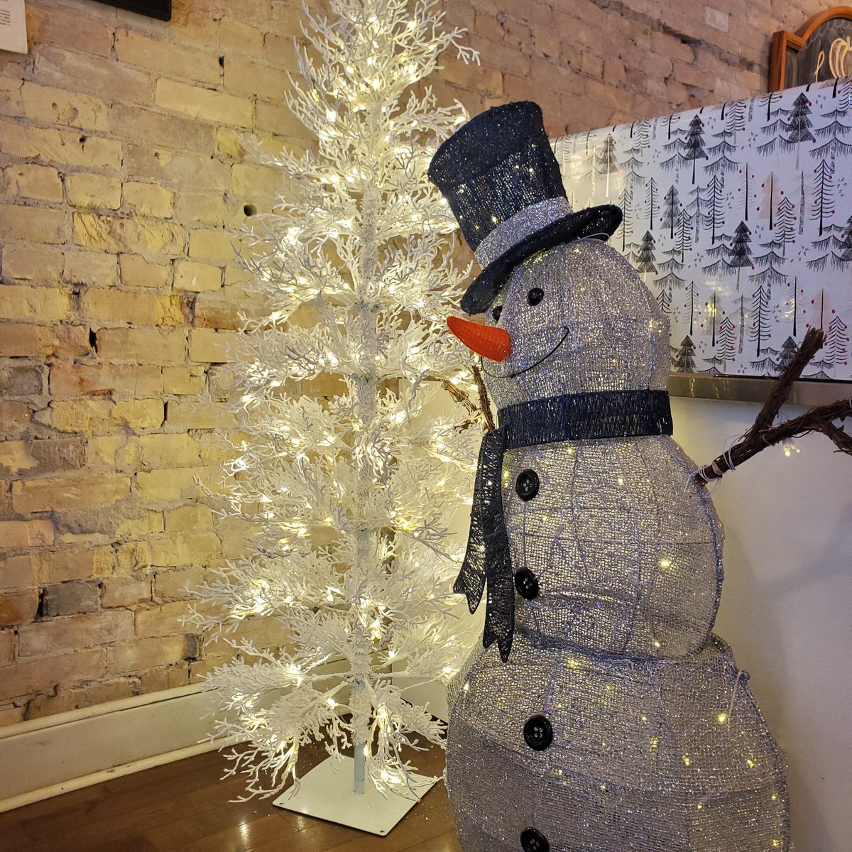 Matter of Taste Coffee (@matter_of_taste) on Twitter photo Ready for Santa's visit. The Kitchener's Santa Parade is coming through <a href="/DTKitchener/">Downtown Kitchener</a> at 10am today Nov.19 Ready for Santa's visit. The Kitchener's Santa Parade is coming through <a href="/DTKitchener/">Downtown Kitchener</a> at 10am today Nov.19