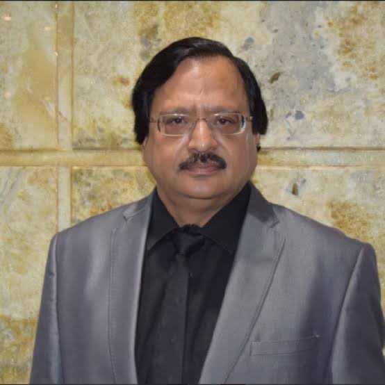 CommerceGuruu's tweet photo. I remember taking my CA Final DT classes from The Legend VG Sir

He is retiring and now uploading all classes for FREE over youtube 🌟

Even if nyou are not doing CA, these classes will give a new perspective for Life and help me enhance psychology for how people &amp; markets behave https://t.co/lZ45NPIGOZ